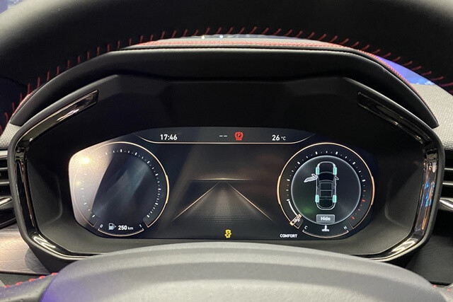 Lynk-Co-05-bang-dong-ho-ky-thuat