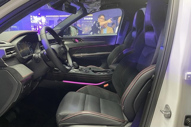 Lynk-Co-05-khong-gian-khoang-lai