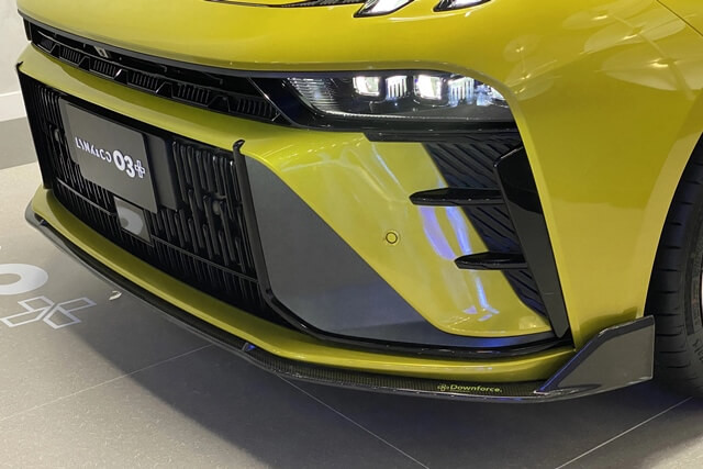 Lynk-co-03-can-canh-luoi-tan-nhiet.