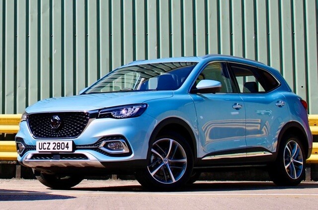 MG-HS-Plug-in-dau-xe