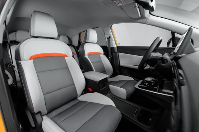 MG4-Electric-khoang-lai