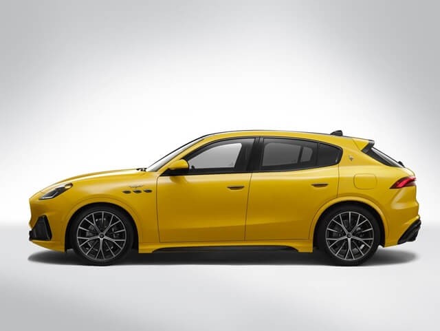 Maserati-Grecale-Trofeo-than-xe