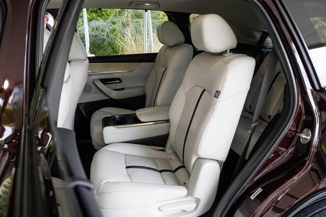 Mazda-CX90-hang-ghe-thu-2