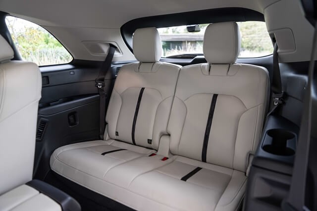 Mazda-CX90-hang-ghe-thu-3