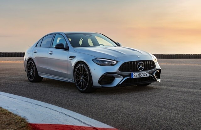 Mercedes-AMG-C63-S-E-Performance