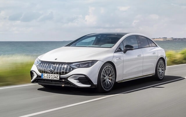 Mercedes-AMG-EQE-van-hanh