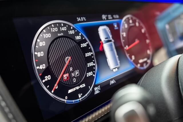 Mercedes-AMG-G63-Edition-55-dong-ho-ky-thuat