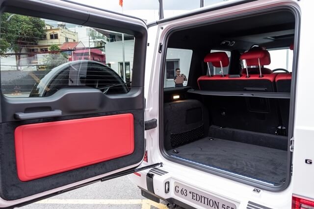 Mercedes-AMG-G63-Edition-55-khoang-hanh-ly
