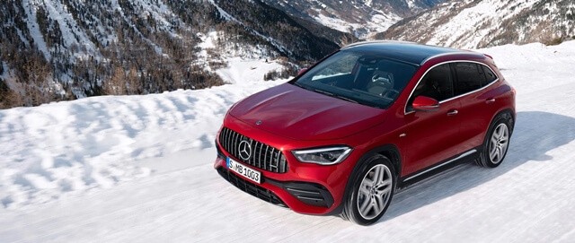 Mercedes-AMG-GLA-35-4Matic
