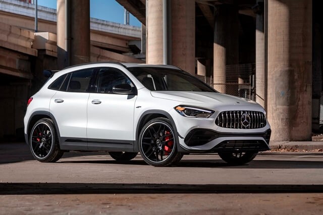 Mercedes-AMG-GLA-45S-ngoai-that