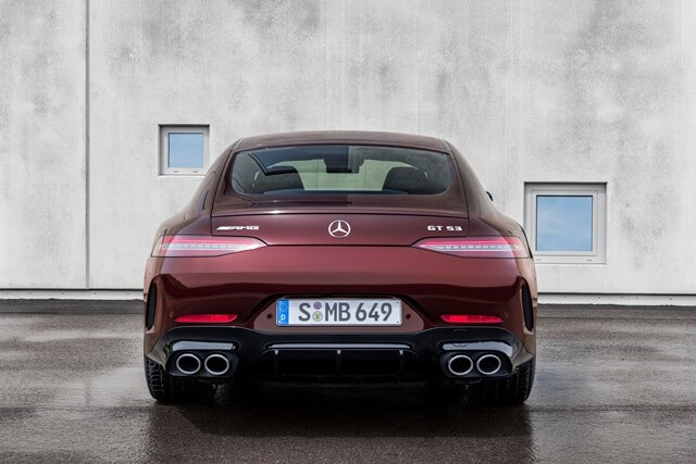 Mercedes-AMG-GT53-2022-phan-duoi-xe