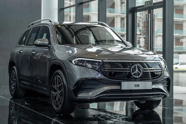 Mercedes-Benz-EQB-250-SUV-tong-the-ngoai-that