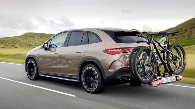 Mercedes-Benz-EQE-SUV-tien-dung