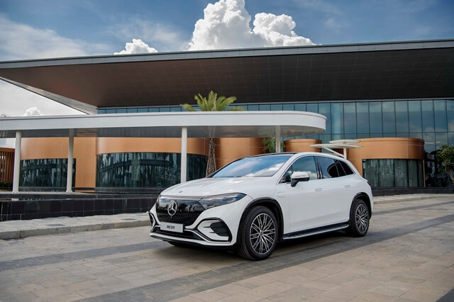 Mercedes-Benz-EQS-500-4Matic-SUV-ra-mat-tai-Viet-Nam