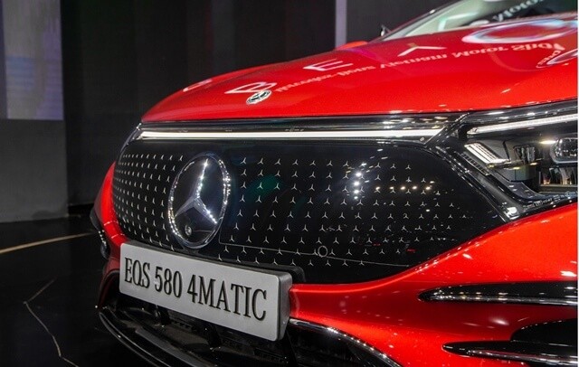 Mercedes-Benz-EQS-580-4Matic-ca-lang