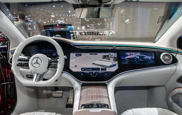 Mercedes-Benz-EQS-580-4Matic-noi-that-khoang-lai