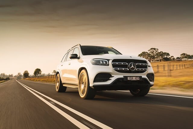 Mercedes-Benz-GLS-400D-2021-gia-xe