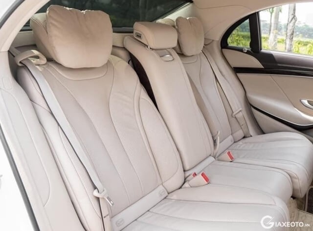 Mercedes-Benz-S450-2017-hang-ghe-thu-2
