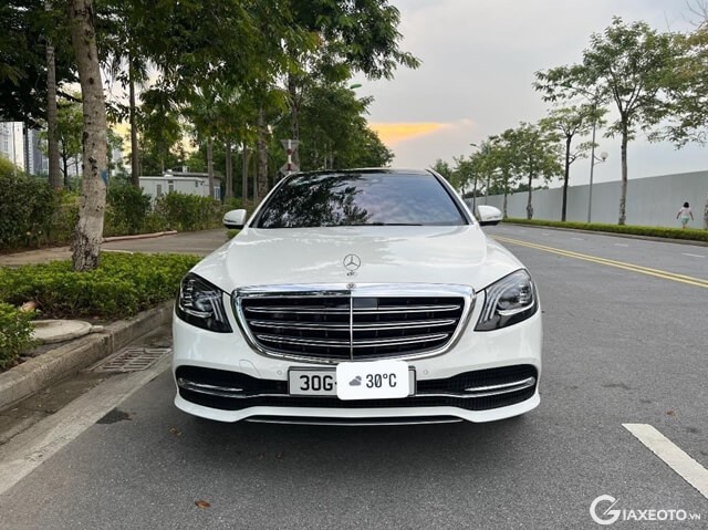 Mercedes-Benz-S450-4-Matic-2020-dau-xe