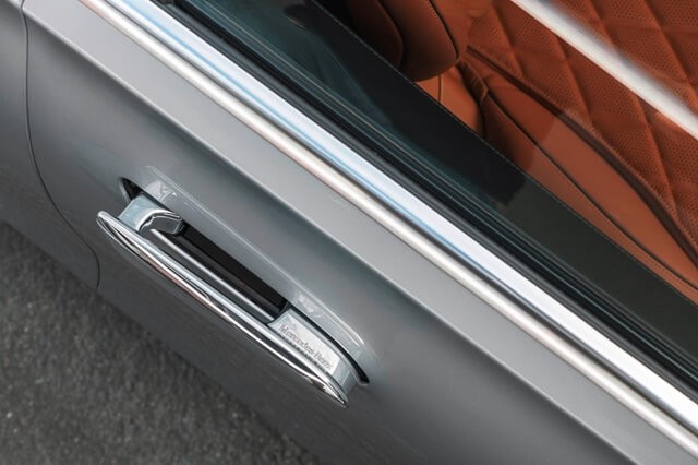 tay nam cua tho thut