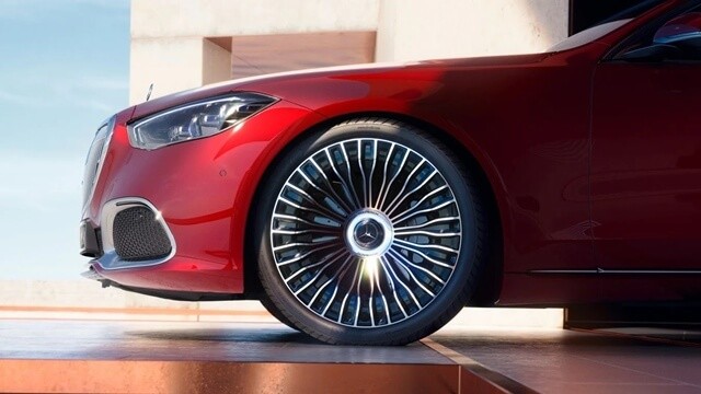 Mercedes-Maybach-S450-4-Matic-la-zang