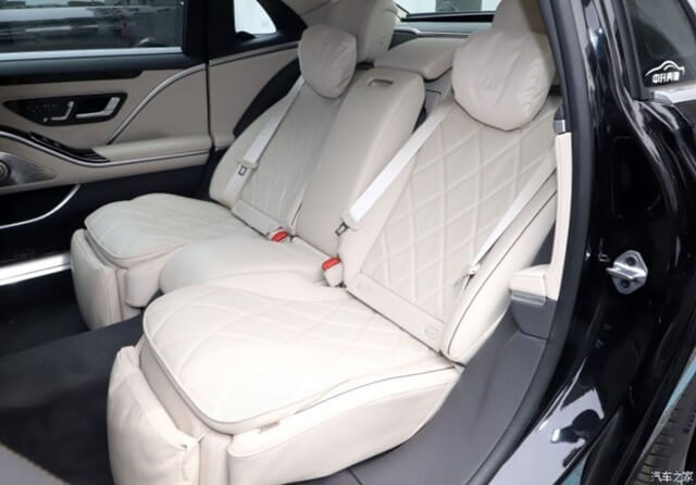 Mercedes-Maybach-S480-hang-ghe-sau