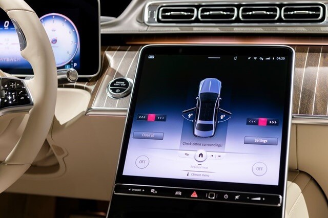 Mercedes-Maybach-S580-4Matic-2021-man-hinh-thong-tin