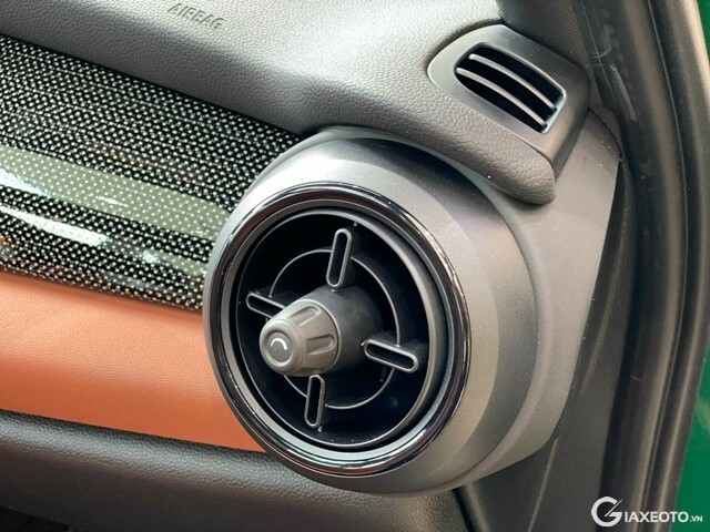 Mini-Cooper-5-cua-cua-gio-dieu-hoa