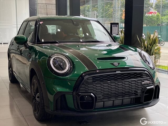 Mini-Cooper-5-cua-phan-dau-xe