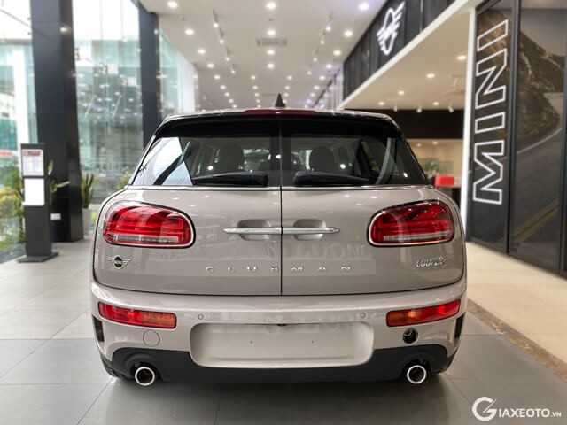 Mini-Cooper-Clubman-duoi-xe