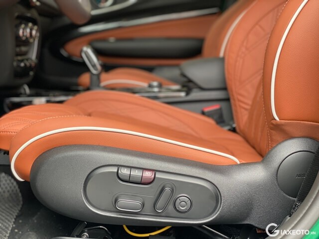 Mini-Cooper-Clubman-ghe-chinh-dien