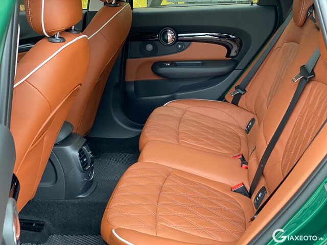 Mini-Cooper-Clubman-ghe-ngoi-khoang-hanh-khach