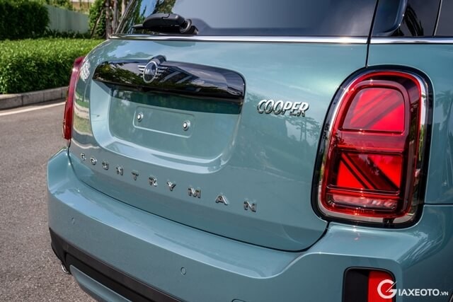 Mini-Cooper-Countryman-den-hau