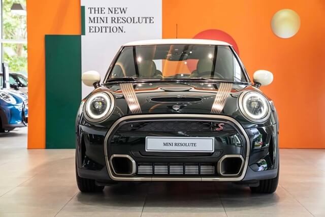 Mini-Cooper-S-3-cua-Resolute-dau-xe