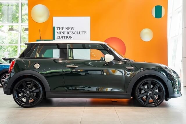 Mini-Cooper-S-3-cua-Resolute-than-xe