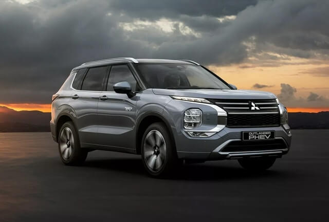 Mitsubishi-Outlander-PHEV-2025-ra-mat