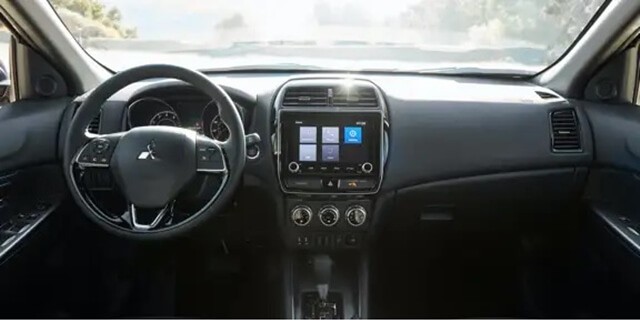 Mitsubishi-Outlander-Sport-2021-khoang-lai