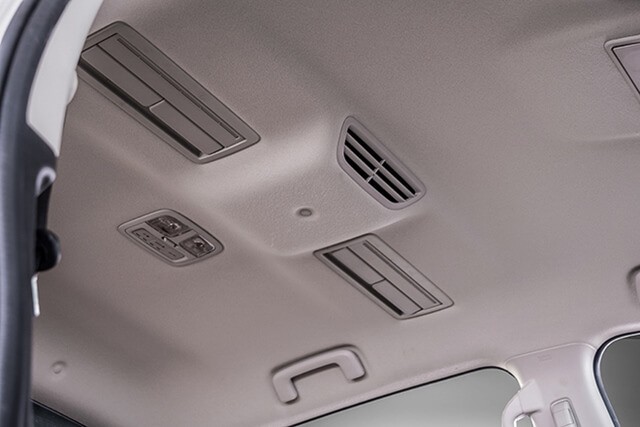 Mitsubishi-Triton-tran-xe