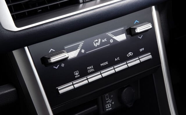 Mitsubishi-Xpander-Cross-2023-cac-nut-chinh-chuc-nang