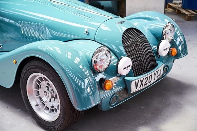 Morgan-Plus-Four-dau-xe