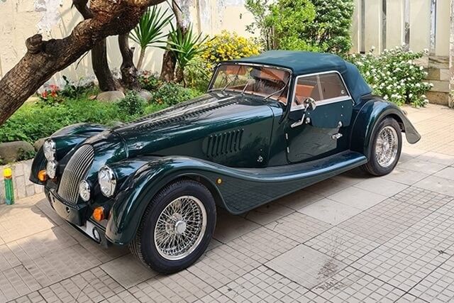 Morgan-Plus-Four-tai-viet-nam