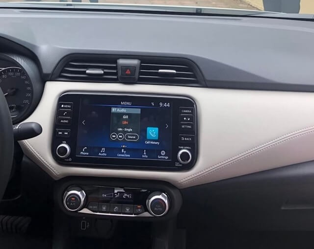 Nissan-Almera-2024-man-hinh-giai-tri
