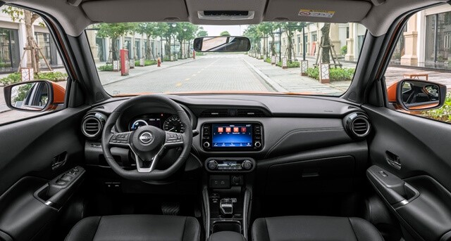 Nissan-Kicks-khoang-lai