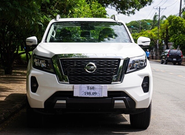 Nissan-Navara-2023-dau-xe