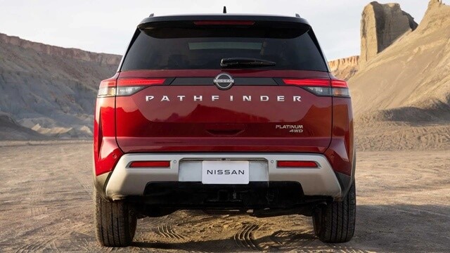 Nissan-Pathfinder-trình điều khiển-ô tô