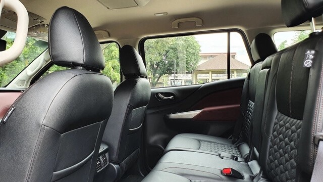 Nissan-Terra-2023-khoang-hanh-khach