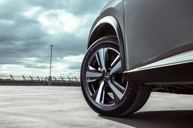 Nissan-X-Trail-2025-la-zang