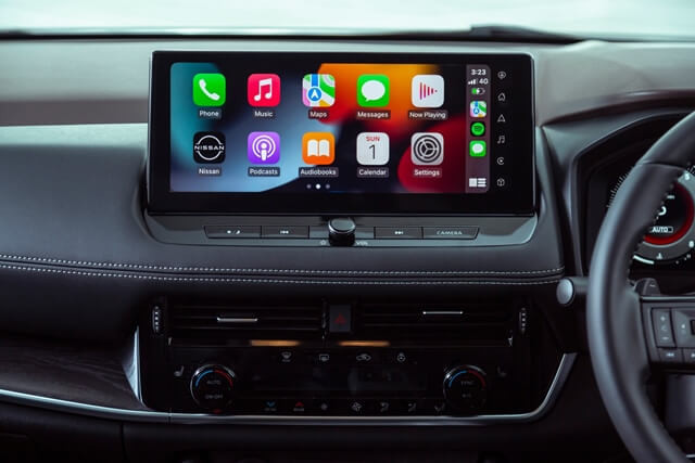 Nissan-X-Trail-2025-man-hinh-giai-tri