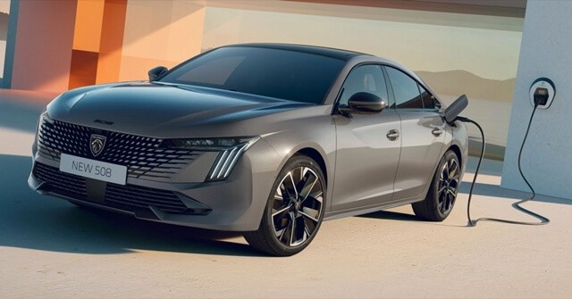 Peugeot-508-ngoai-that