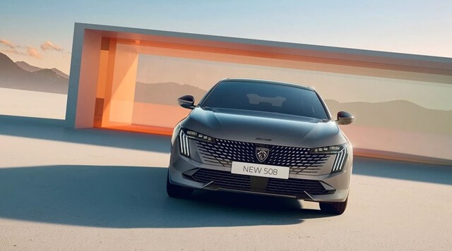 Peugeot-508-sedan